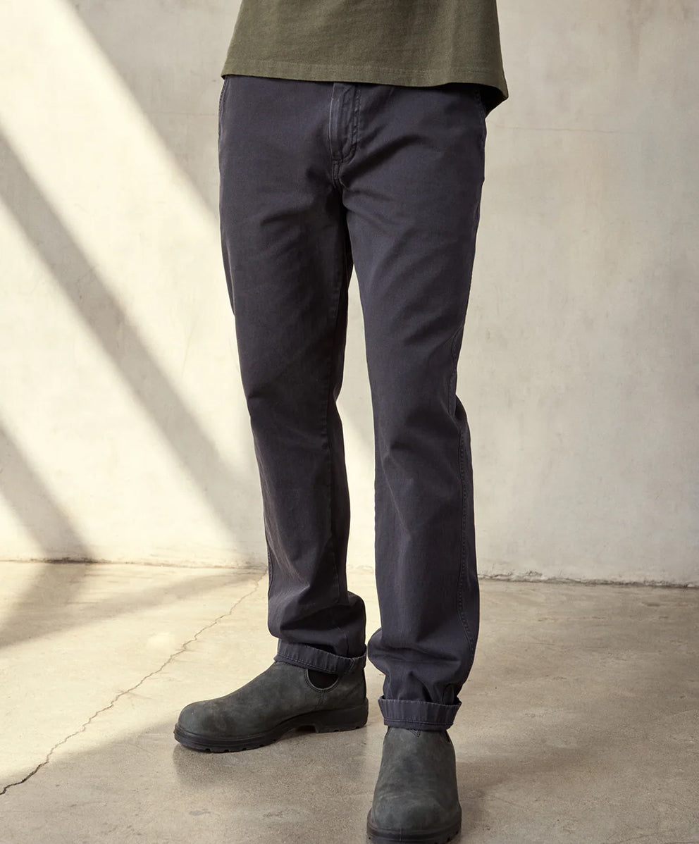ノマド チノ パンツ