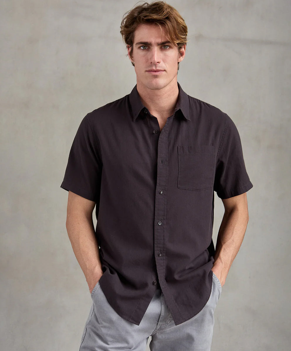 ザ ショートスリーブ スタジオ シャツ