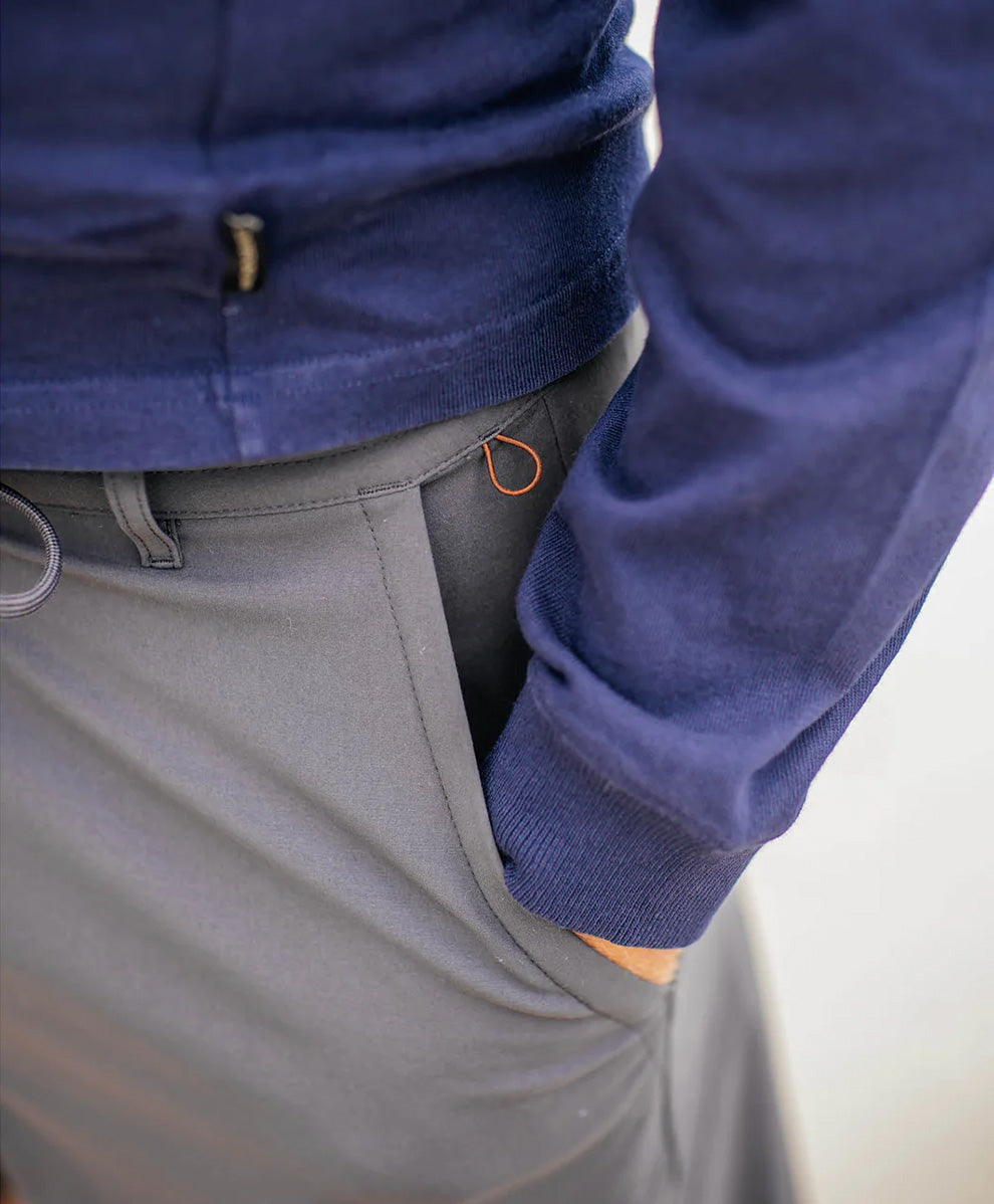 オールテレイン ショーツ