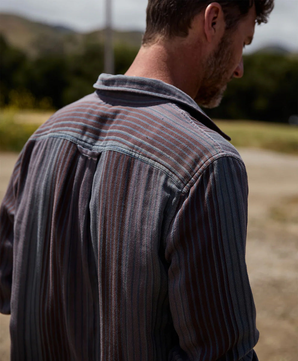 ザ スローダウン シャツ