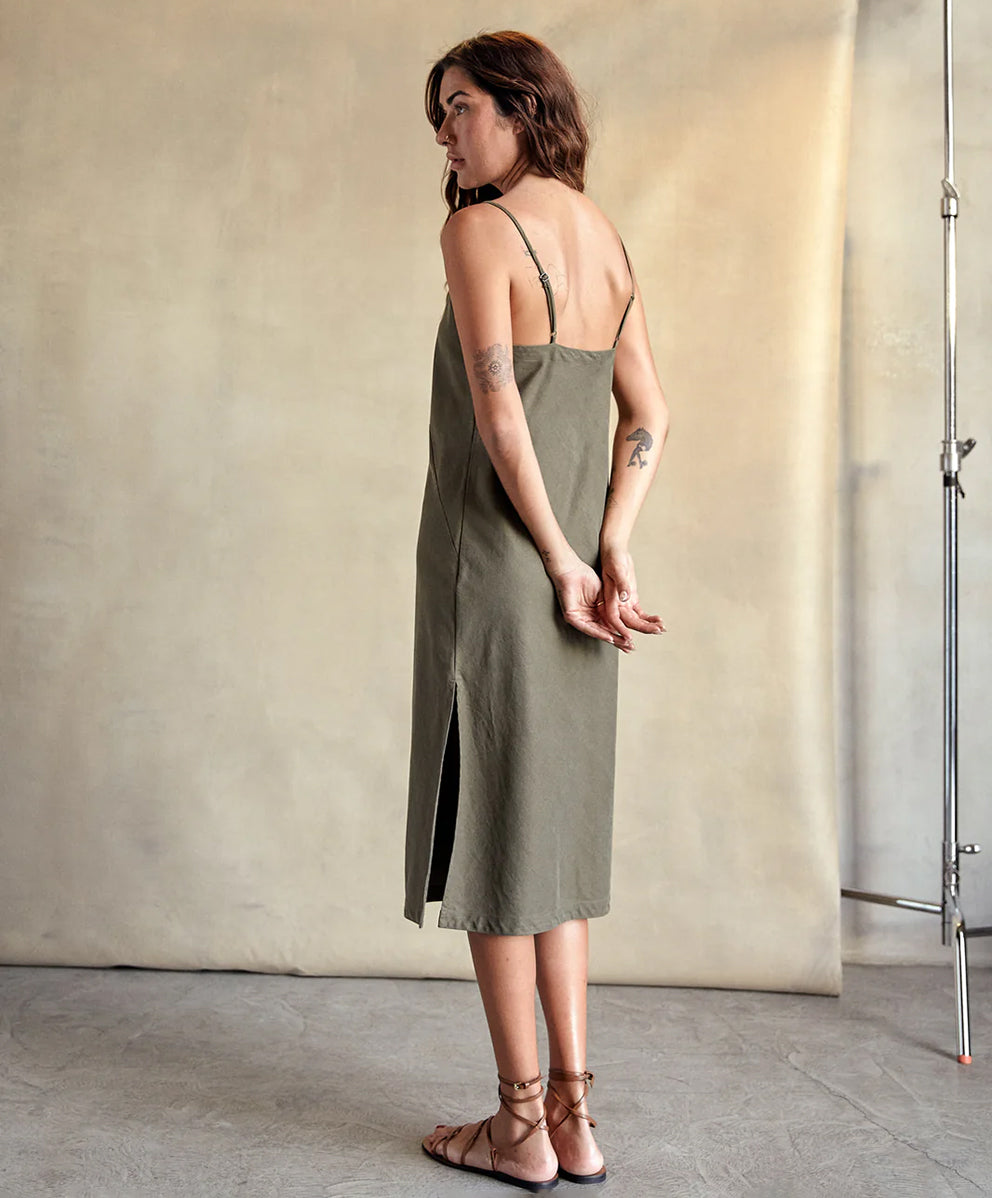 ＜SALE＞【ウィメンズ】ソルスティス スリップドレス