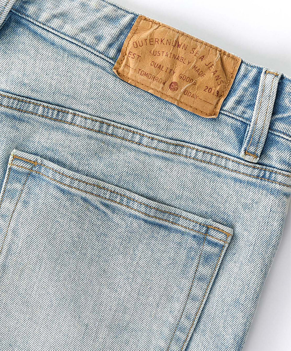 トラベラー ストレート ジーンズ