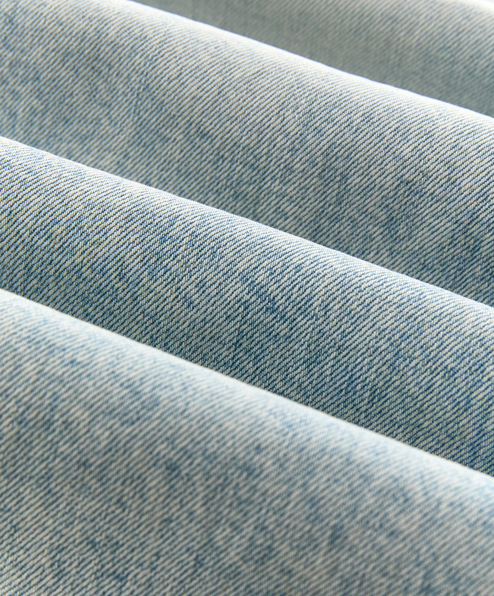 トラベラー ストレート ジーンズ